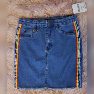 NWOT FOREVER 21 DENIM MINI SKIRT